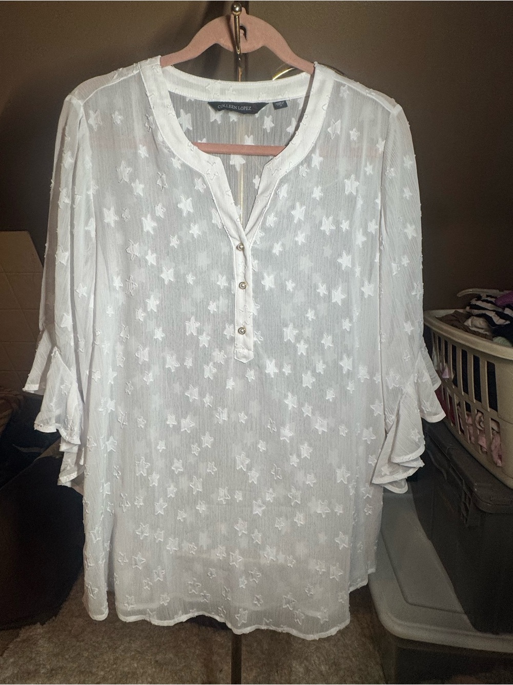 Colleen Lopez White Star-Patterned Tunic Blouse